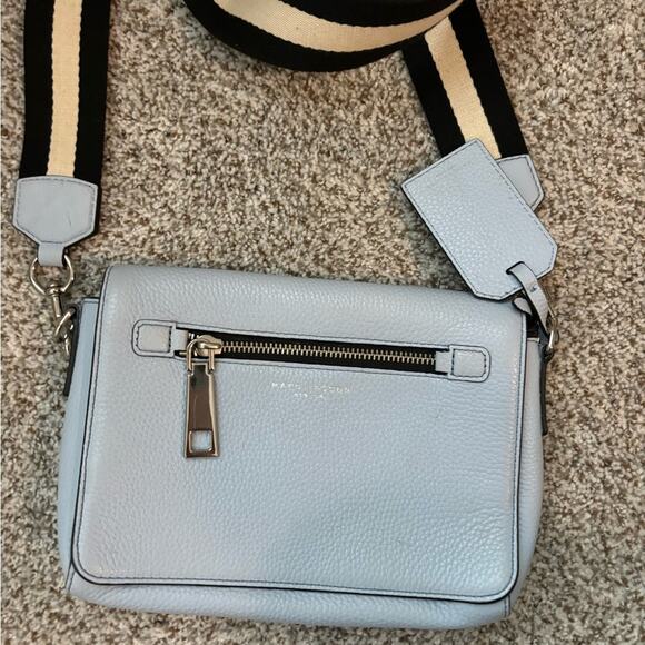 Marc Jacob’s Light Blue Gotham crossbody purse - Picture 2 of 10